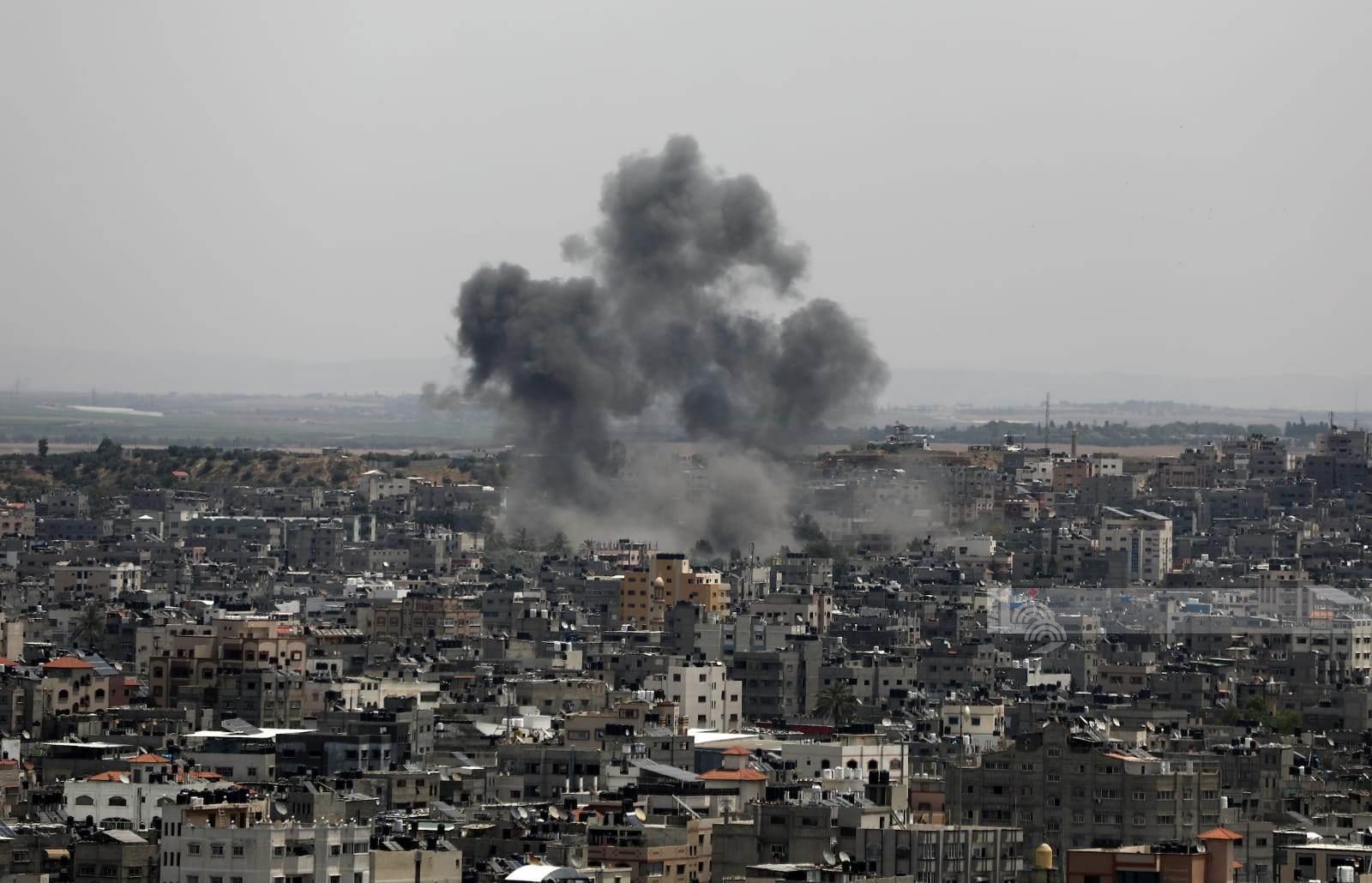 الاحتلال يخرق اتفاق اطلاق النار و يقصف غزة